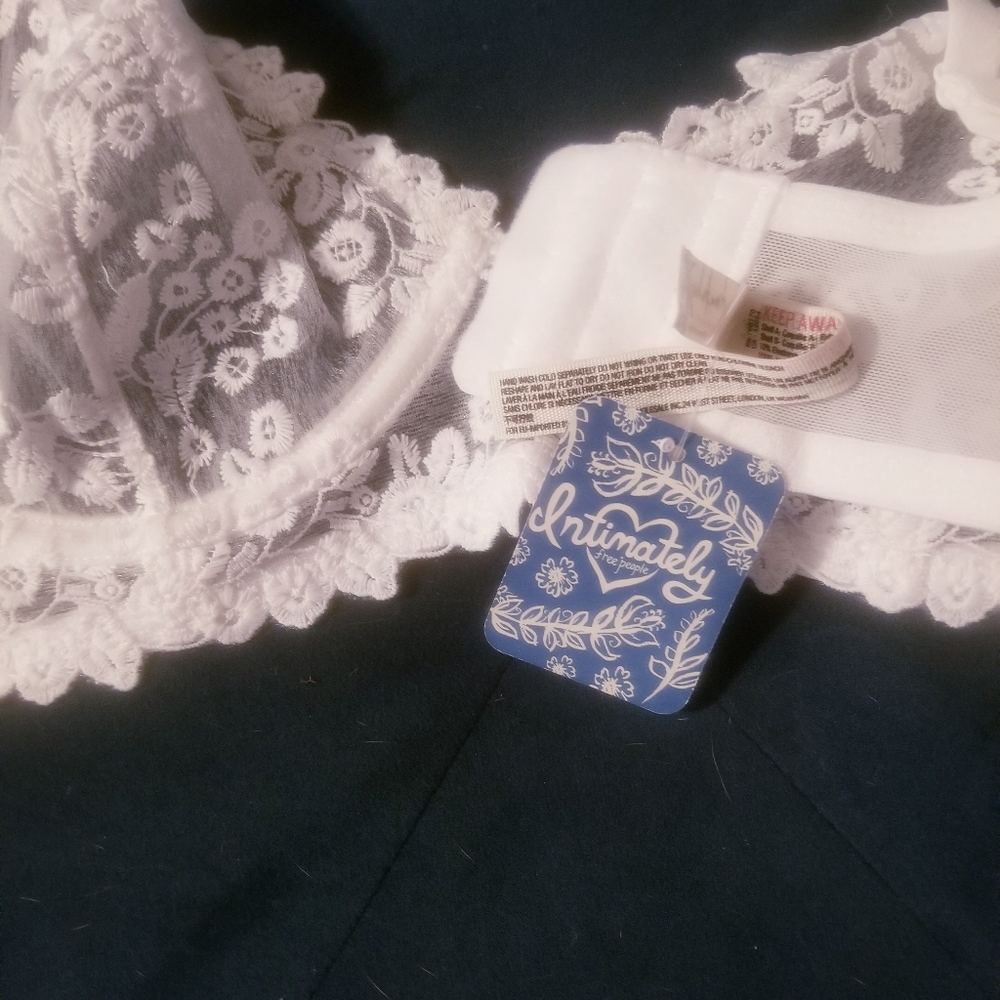 FREE PEOPLE INTIMATE LACE BEAUTIFUL WHITE NEW! - Picture 8 of 8